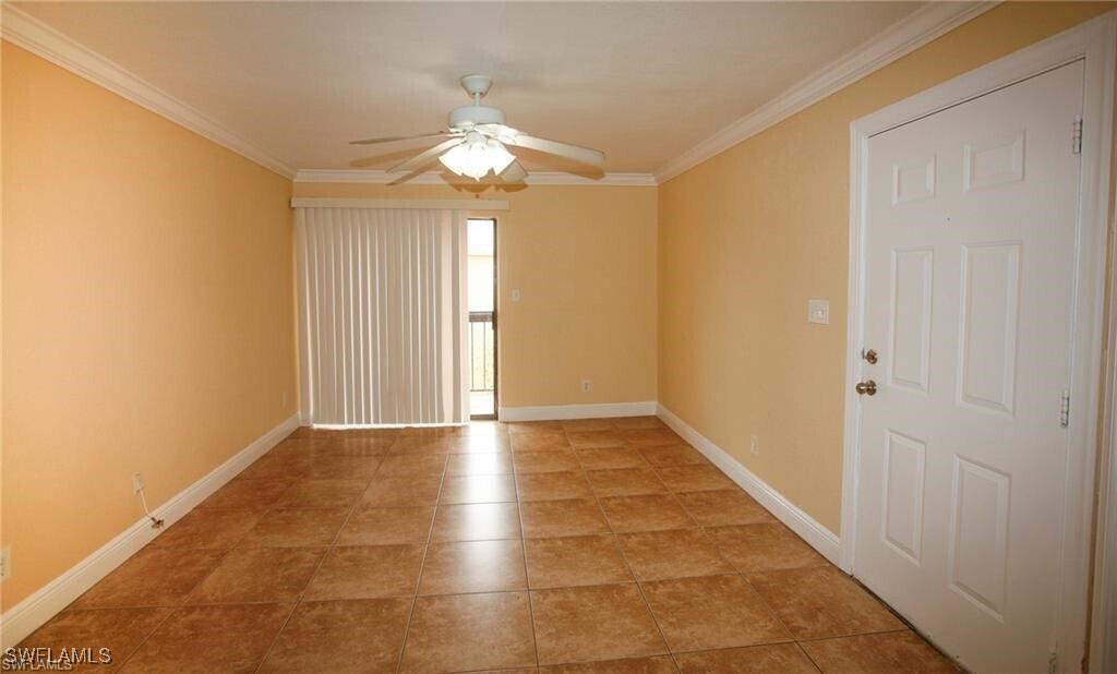 Primary Photo - 2865 Winkler Ave