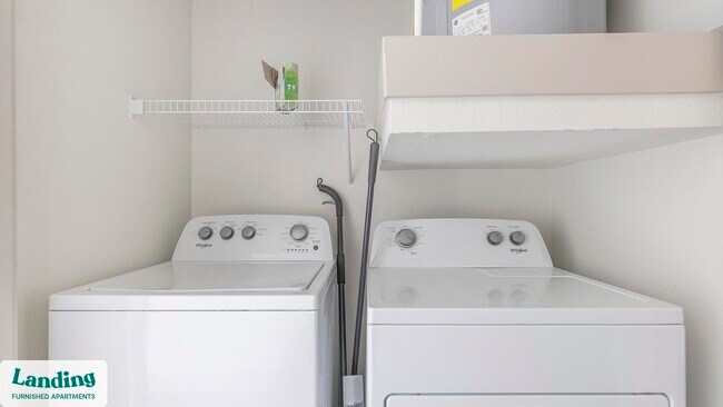 Foto del edificio - 3383 Cedarplaza Ln