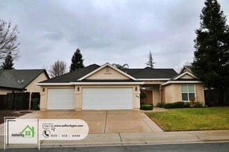 Building Photo - 618 Casa Buena St