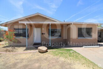 Building Photo - 1346 N 41st Ave