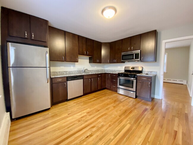 Foto del edificio - 6631 N Northwest Hwy