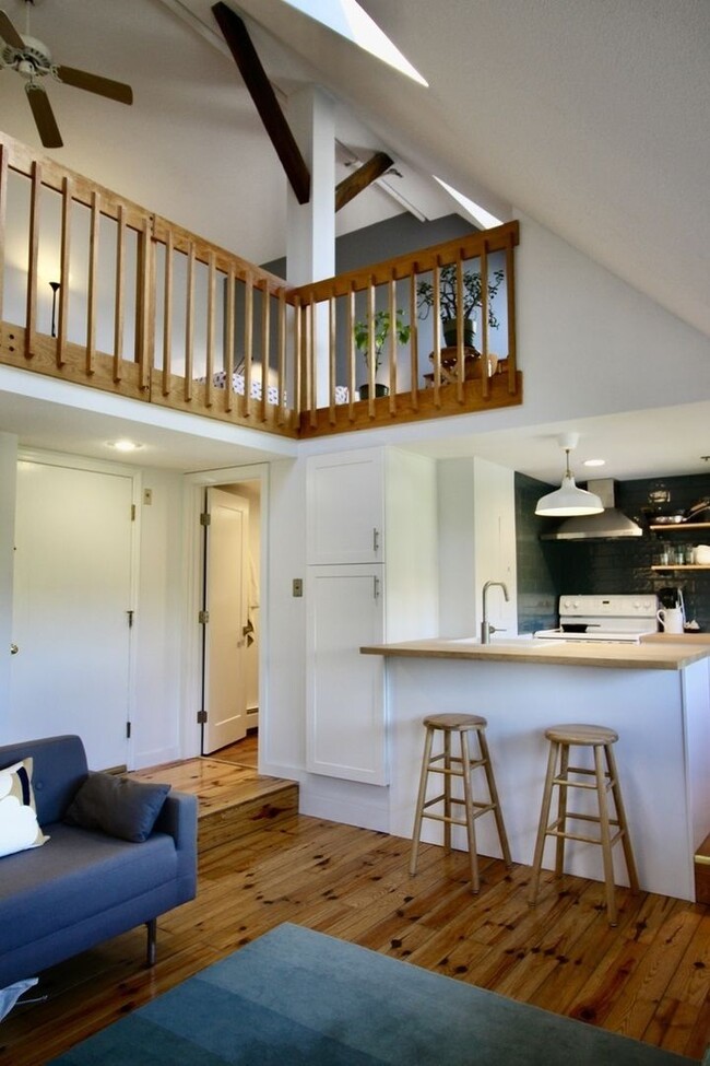 Building Photo - Mint Real Estate Group Admin