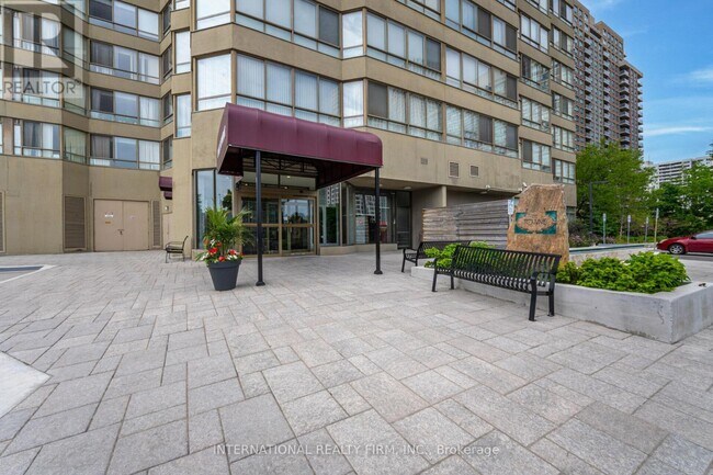 Building Photo - 3605-3605 Kariya Dr