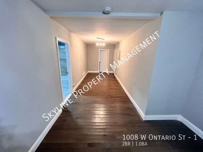 Building Photo - Newly Renovated 2 Bedroom Apartment For Re...