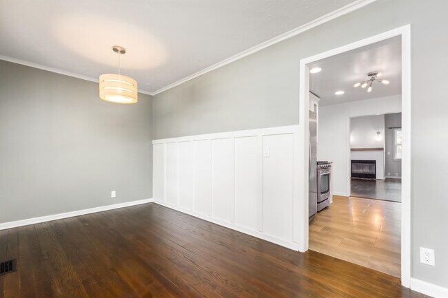 Building Photo - 436 S Selby Blvd