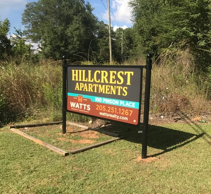 Building Photo - Hillcrest Apartments