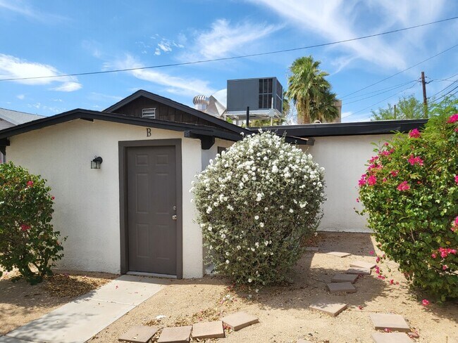 Building Photo - RePropSolution Clifton Sadler