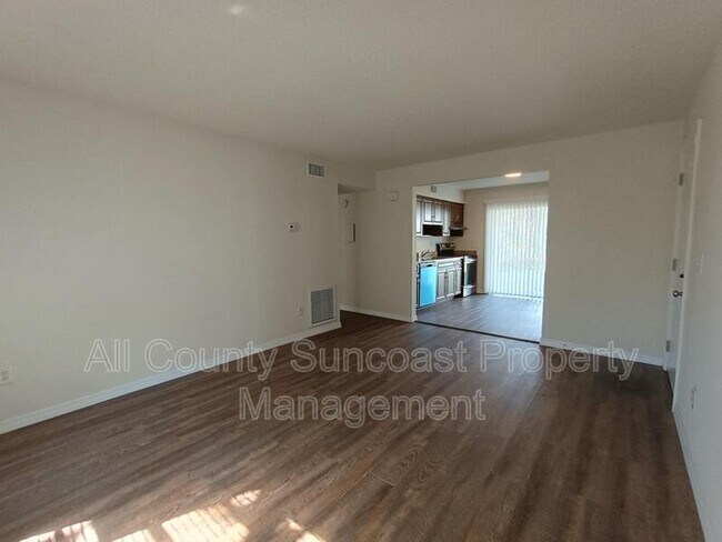 Foto del edificio - 7501 35th St N