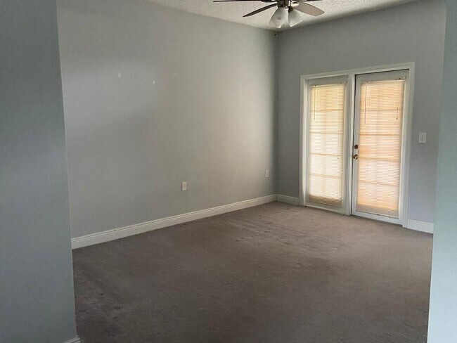 Building Photo - 10873 Windsor Walk Dr