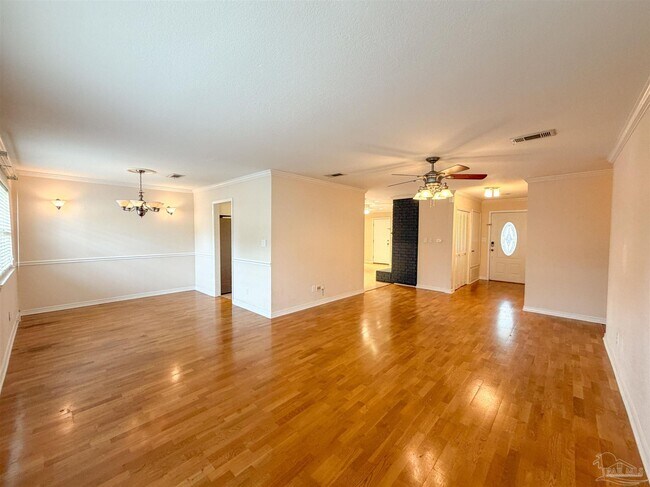 Building Photo - 3915 Potosi Rd