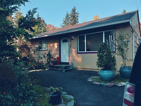 Foto principal - 1215 SW Freeman St