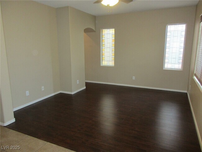 Building Photo - 896 Sheerwater Ave