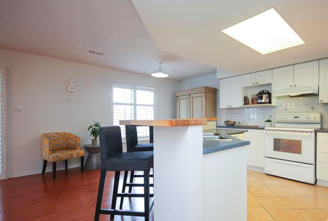 Photo du bâtiment - 4480 Harper Ave