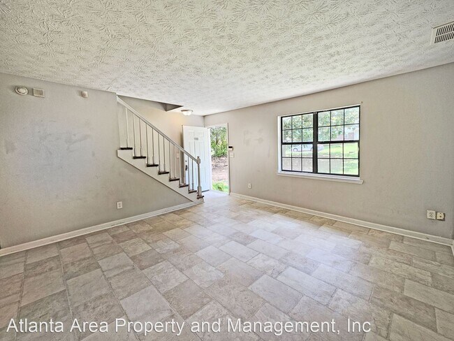 Building Photo - 4 br, 2 bath House - 1108 Iron Gate Blvd.