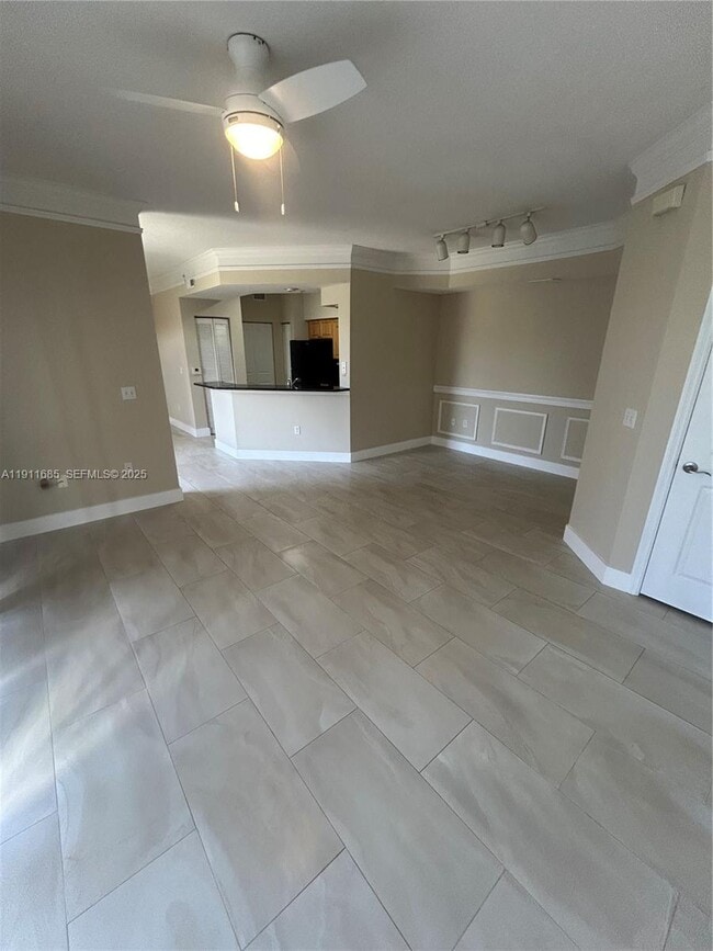 Building Photo - 2032 Alta Meadows Ln