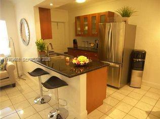 Building Photo - 2200 S Ocean Dr