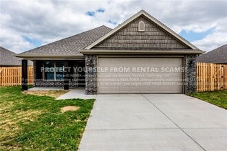 Building Photo - 4456 W Wales Dr