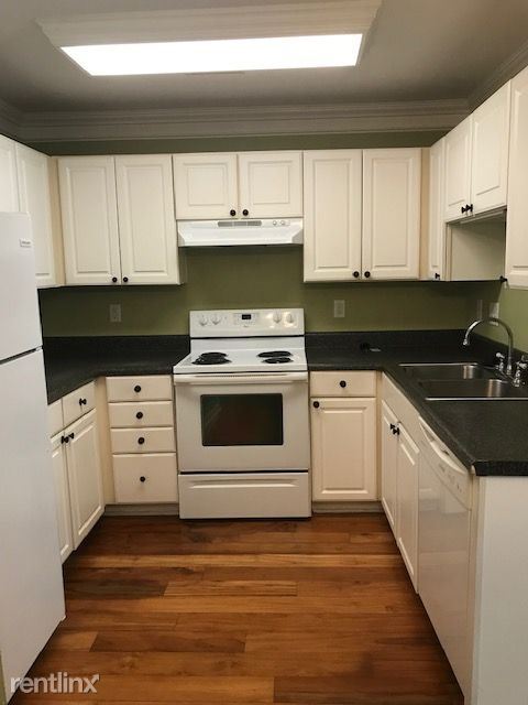 Building Photo - 2 br, 1 bath Townhome - 7951 Cricket Ct Apt A