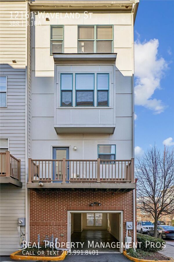 Building Photo - 12161 Waveland St