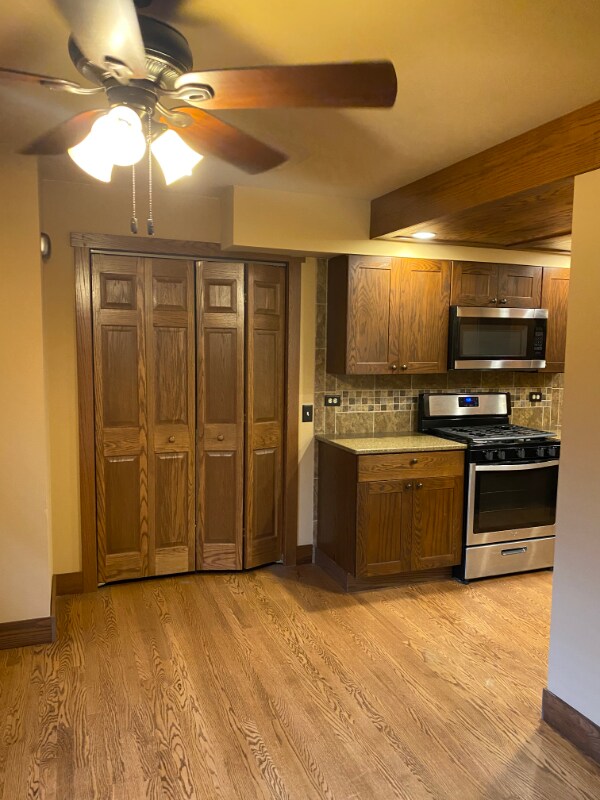 Building Photo - 159 Linden Ave