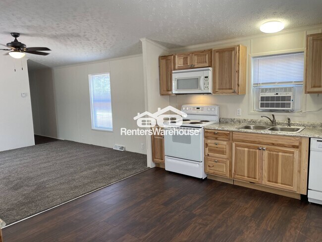 Foto del edificio - 7012 Lee Rd