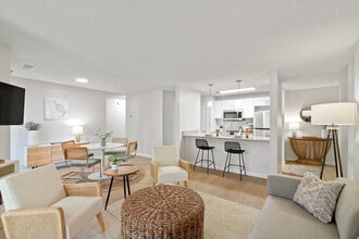 Building Photo - The Palms