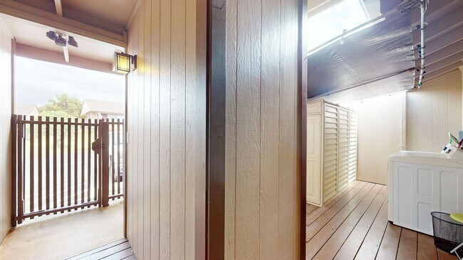 Foto del edificio - Spacious 3-Bedroom, 2-Bath Townhouse in Gr...