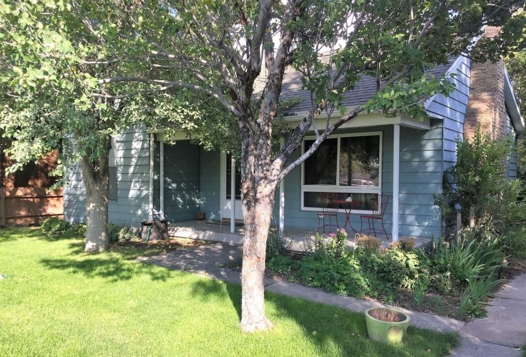 Primary Photo - 1376 Cedar St