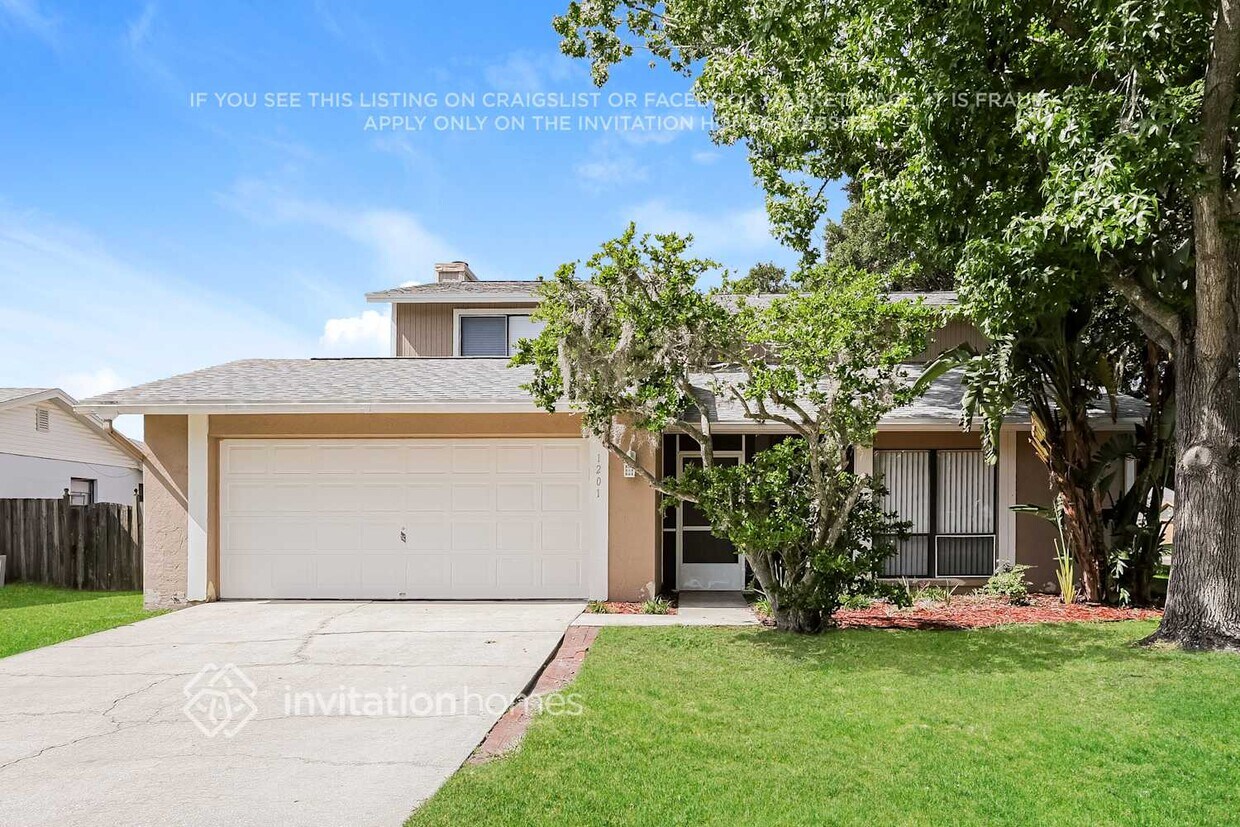 Foto principal - 1201 Monte Lake Dr