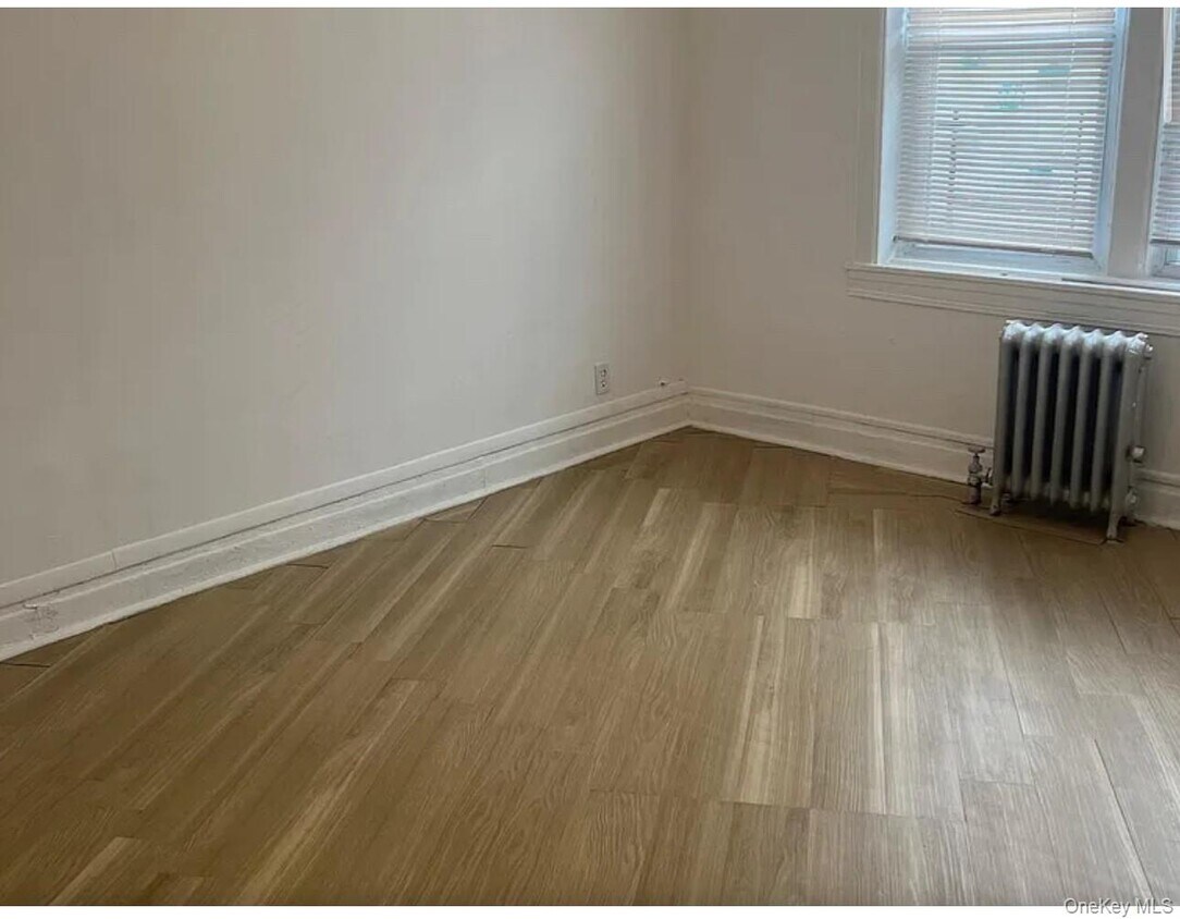 Foto del edificio - 3128 Seymour Ave