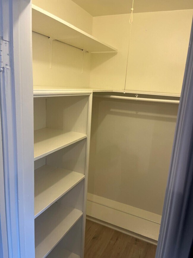 Walk in closet - 846 N Sweetzer Ave