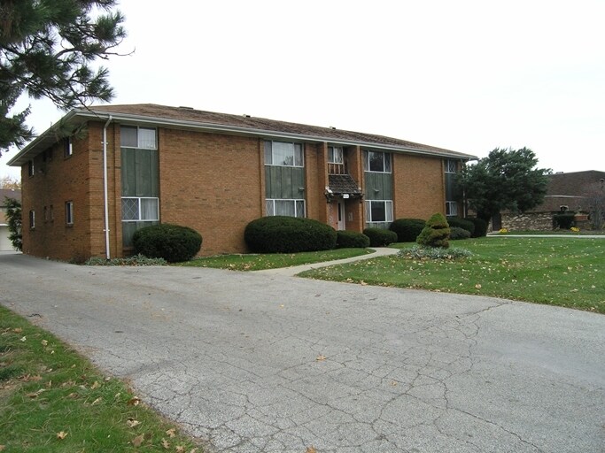 Primary Photo - 5510 Heatherdowns Blvd