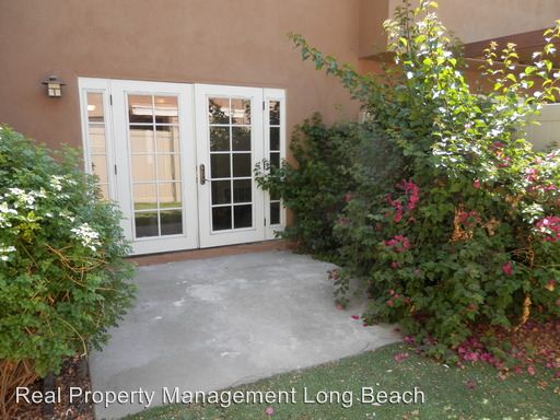 Fotografía del edificio - 13525 Village Dr