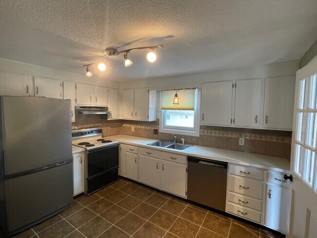 Cocina - 47 Dodge St