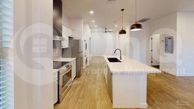 Foto del edificio - 719 W Missouri Ave