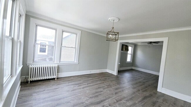 Foto del edificio - 8 Boyden Pkwy S