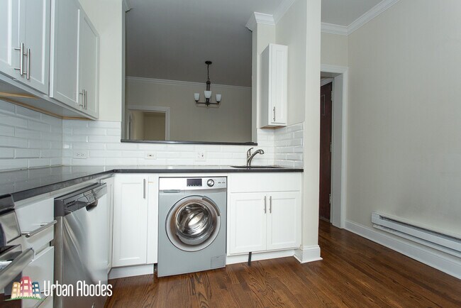 Building Photo - 314 Lee St