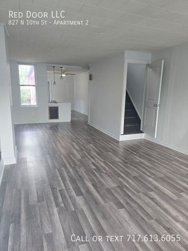 Building Photo - 827 N 10th St