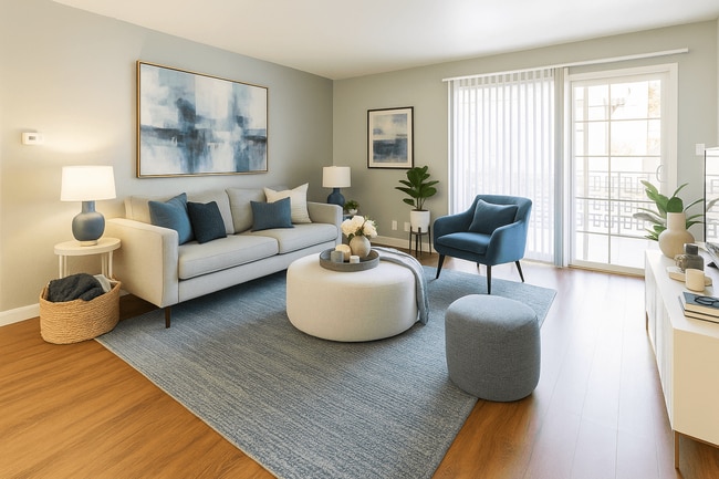 Building Photo - Courtyard Apartments