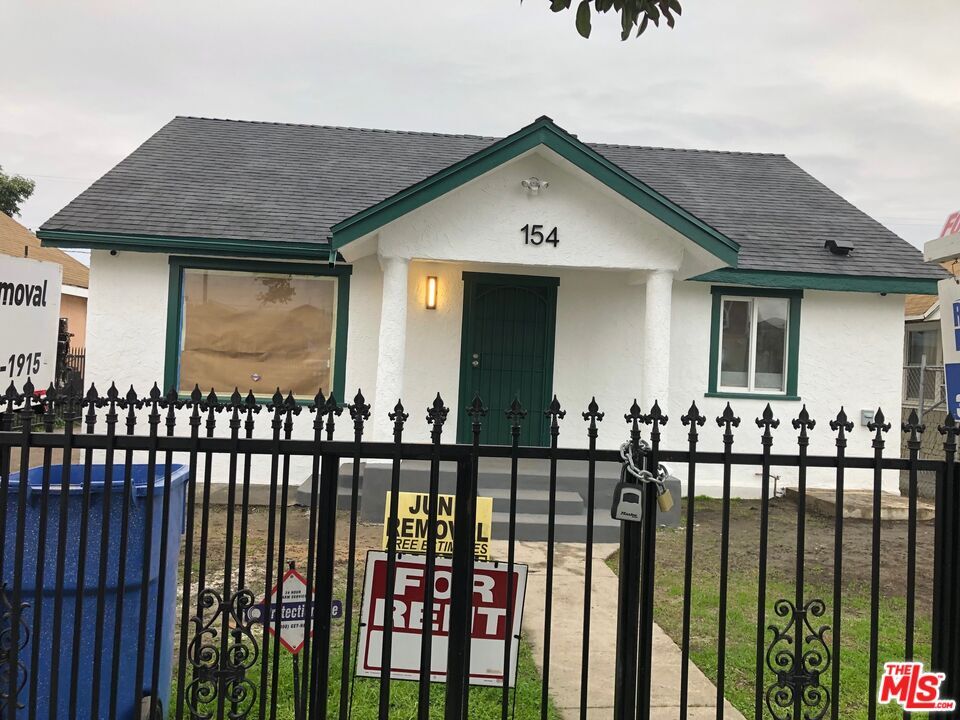 Building Photo - 154 W 93rd St