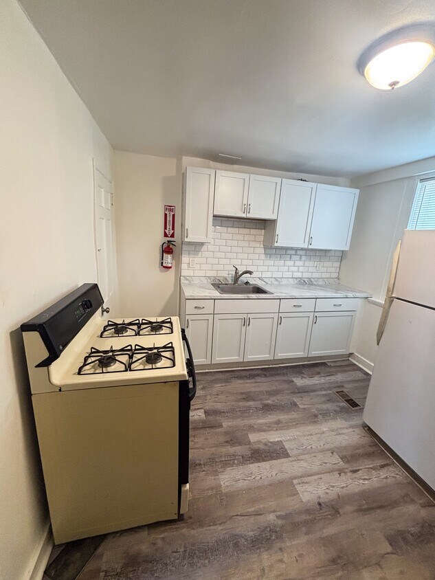 Foto principal - 1404 N Chesapeake Rd