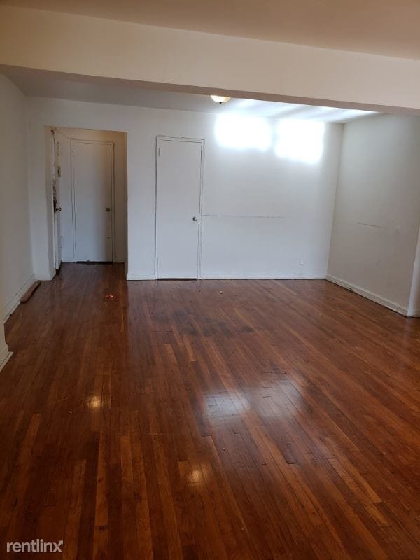 Building Photo - 140 Pelham Rd