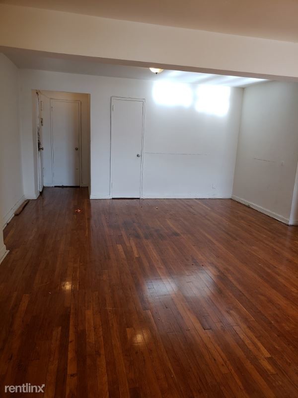 Foto del edificio - 140 Pelham Rd