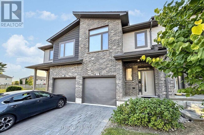 Photo du bâtiment - 2070-2070 Meadowgate Blvd