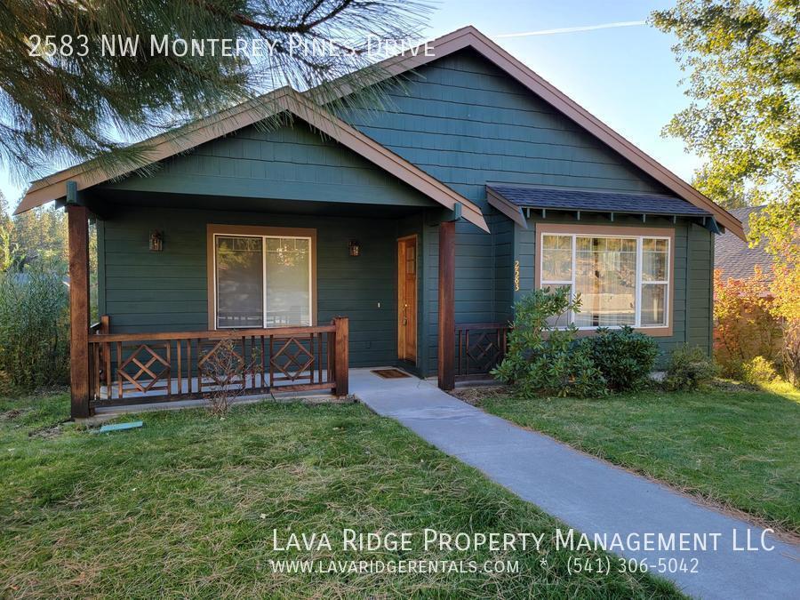 Foto principal - 2583 NW Monterey Pines Dr