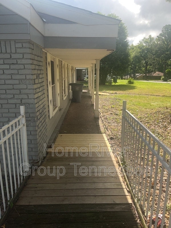 Building Photo - 5080 Fernleaf Ave