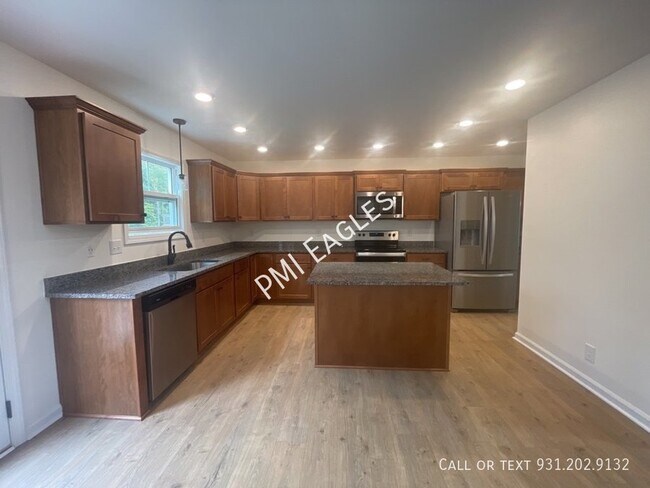 Foto del edificio - Move In Special 1/2 Off Rent