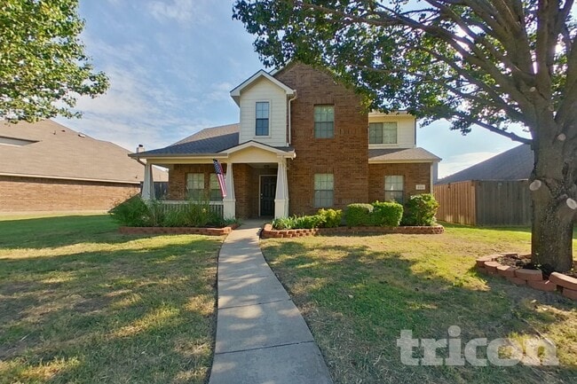 Building Photo - 320 Rowdy Dr