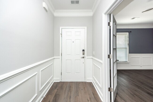 Building Photo - 4 Bedroom, 3 Bathroom Home in Bradford Pointe - Summerville