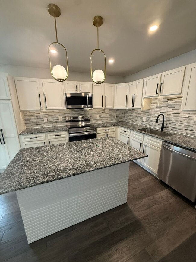 Foto del edificio - 4200 NW 15th St